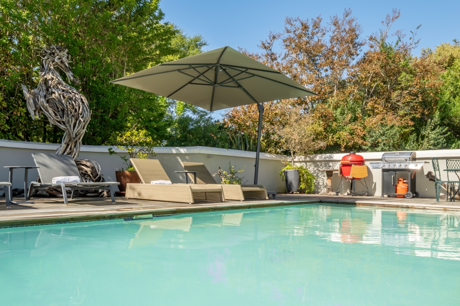 7 Bedroom Property for Sale in Belvidere Estate Western Cape